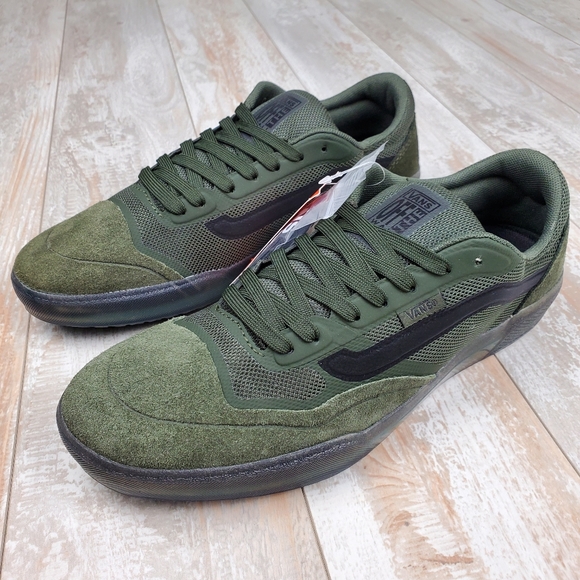 Vans Shoes - Vans AVE Pro Rainy Day